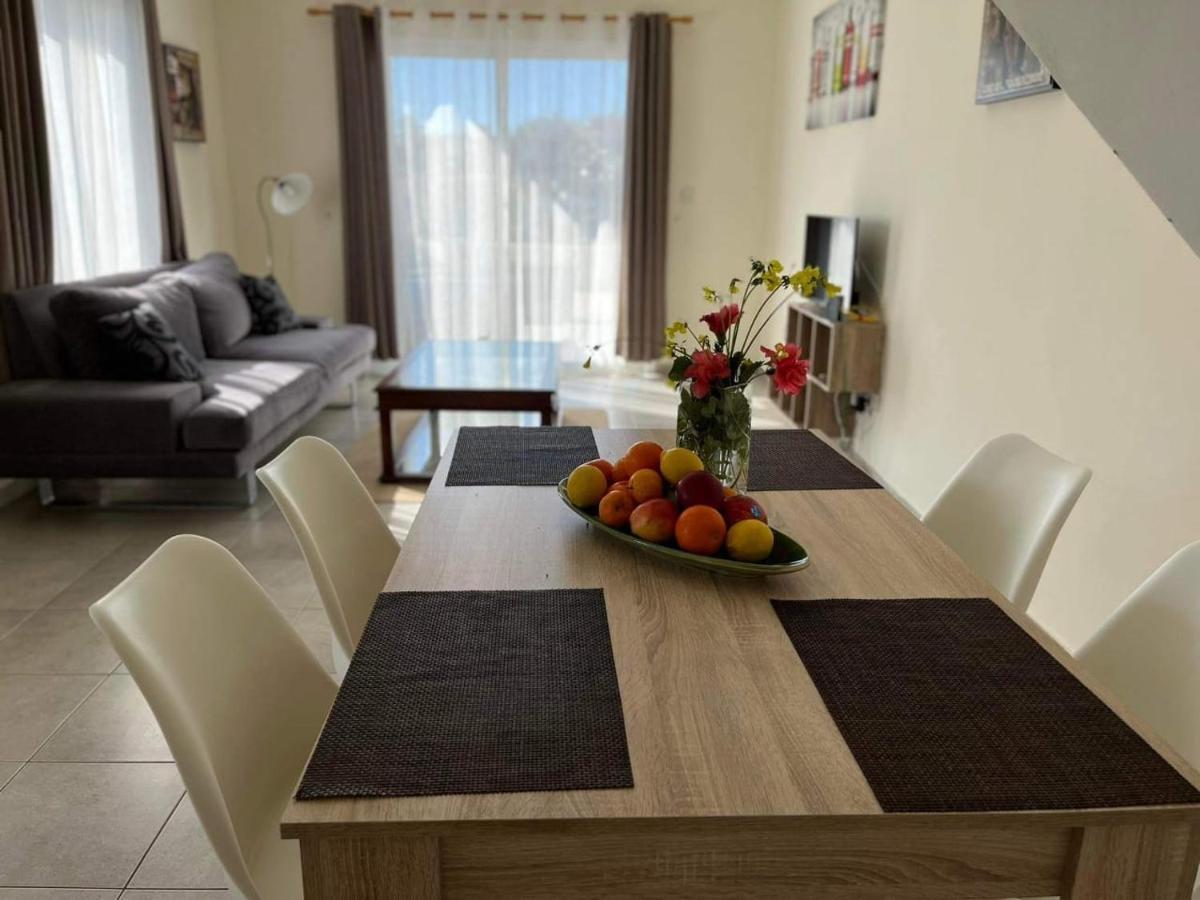 Desire Gardens 2bedroom Townhouse * Peyia